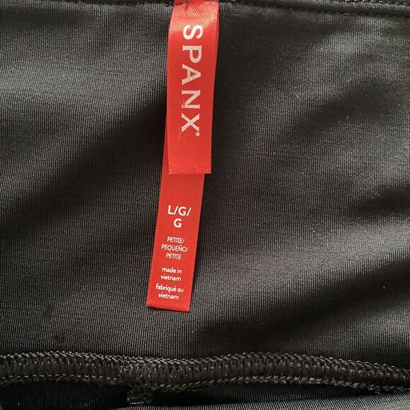 SPANX Ready-to-Wow! Faux Leather Black Stretchy Leggings PL - Picture 5 of 11